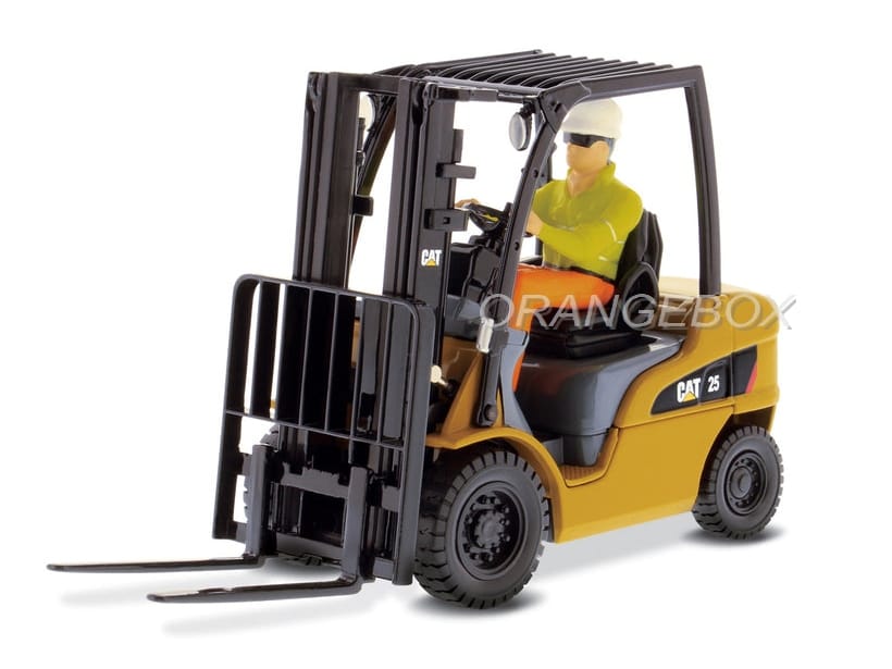 Empilhadeira Caterpillar DP25N