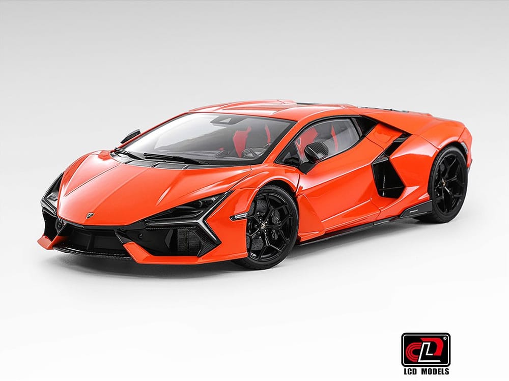 Lamborghini Revuelto