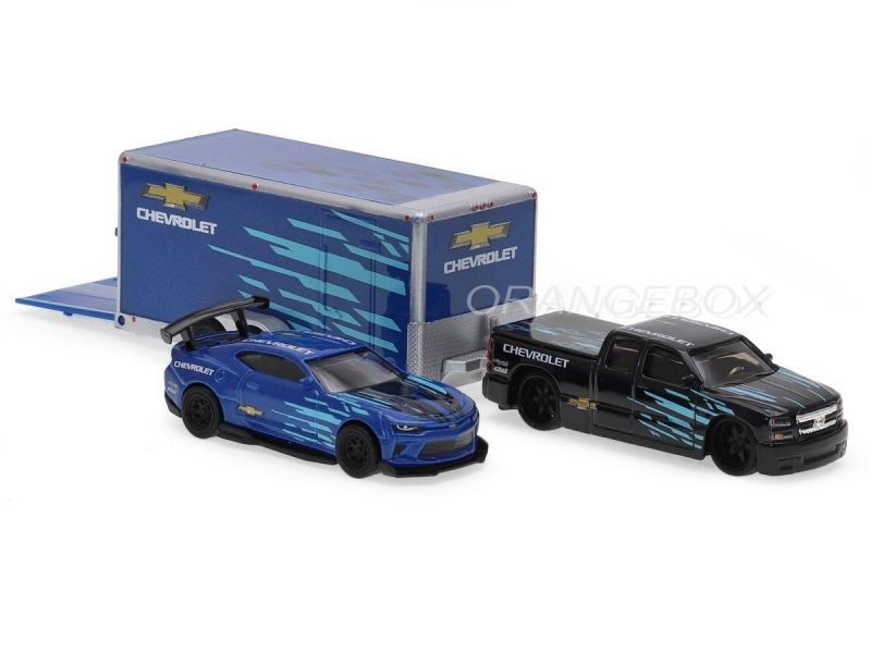 Kit Chevrolet Silverado SS 2004 + Camaro SS 2016 + Trailer Chevrolet