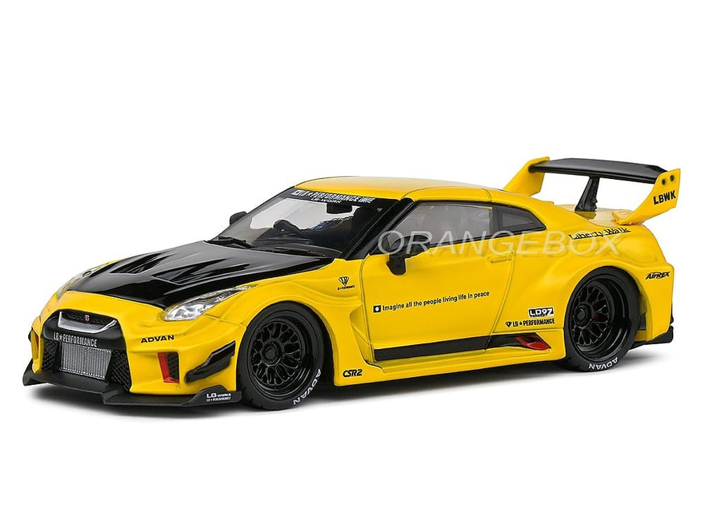 Nissan GT-R (R35) Liberty Walk Body Kit